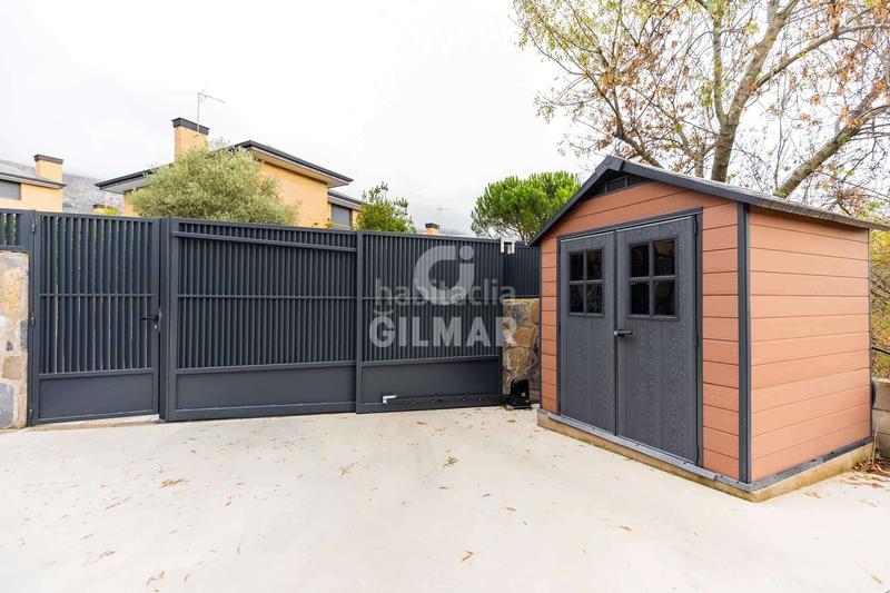 Foto 84281b1a-9219-4f2d-af42-1c05d3498946. Chalet avec chauffage dans Mataelpino