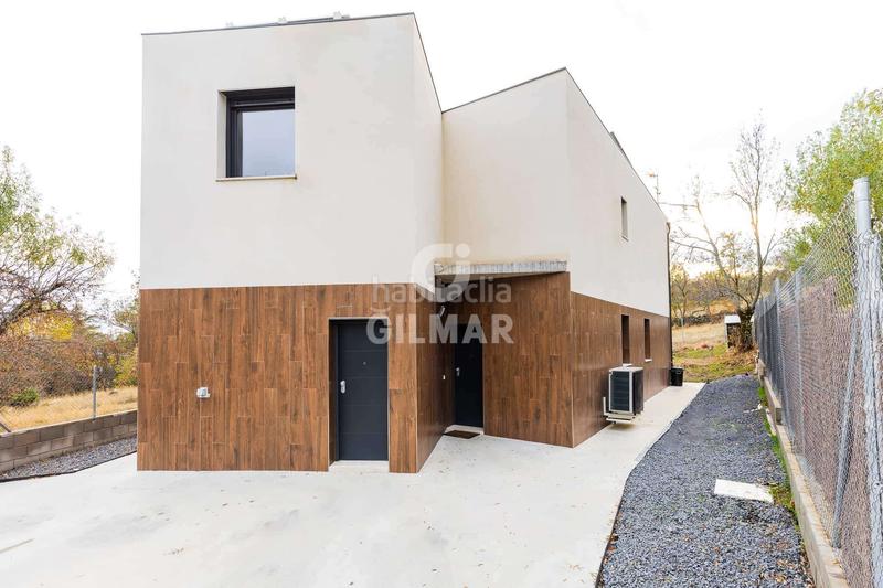 Foto 86121522-b47d-4501-be74-7ef35cd93a9e. Chalet avec chauffage dans Mataelpino