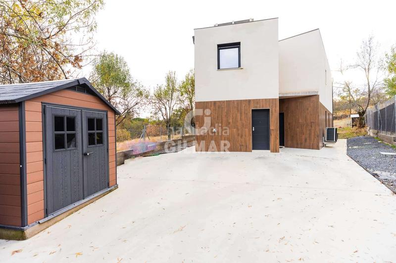 Foto cec4e844-1c74-4af9-83e4-f87bc740e649. Chalet avec chauffage dans Mataelpino