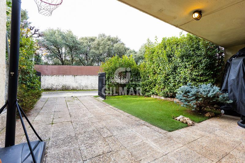 Foto 159342d6-9492-418b-a65f-dcbf1adb891a. Reihenhaus mit heizung pool in Navalquejigo-Los Arroyos Escorial (El)