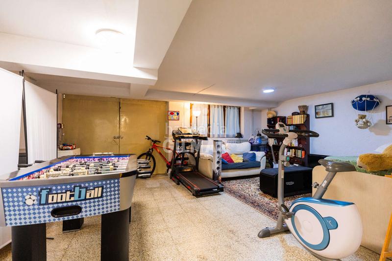 Foto 239fe6c4-1372-447d-8a59-9280805e9285. Reihenhaus mit heizung pool in Navalquejigo-Los Arroyos Escorial (El)