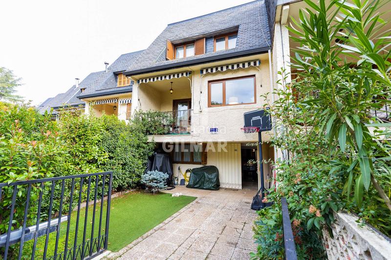 Foto 286cef51-96c9-415a-86a4-1769200cc709. Reihenhaus mit heizung pool in Navalquejigo-Los Arroyos Escorial (El)