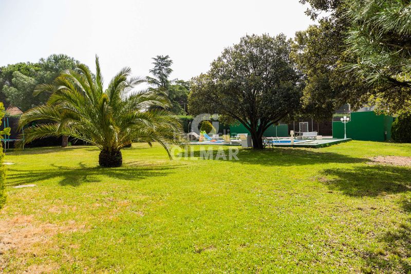 Foto 743df3c2-6e2a-4abd-b6ce-822d97721caa. Xalet amb calefacció aparcament piscina a La Navata Galapagar