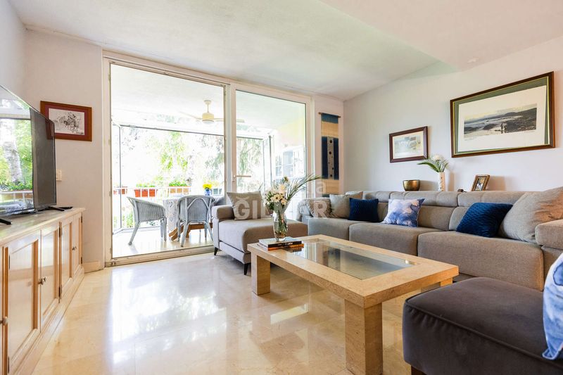 Foto f10500e5-3d39-4662-8a92-508cf6f0f233. Casa adossada amb calefacció piscina a La Navata Galapagar