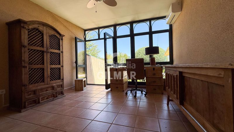 Foto b52031b3-7d53-47d5-941c-531dce2bb84a. Casa aparellada amb calefacció aparcament piscina a Guadarrama