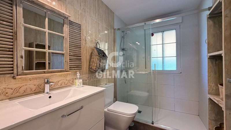 Foto c53b47f2-1ba2-4509-93aa-15376d9964d7. Casa aparellada amb calefacció aparcament piscina a Guadarrama