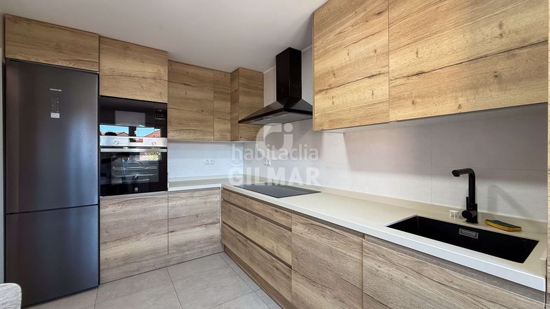 Foto fa9ff02d-3fb8-438a-b8a0-4597ce4296a3. Casa aparellada amb calefacció aparcament piscina a Guadarrama