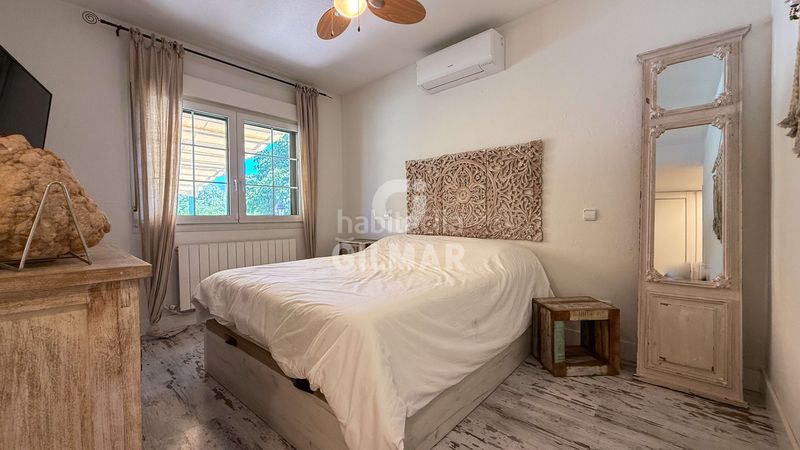 Foto fcb3e661-2f97-47a8-bef1-a4eb35aa7d9a. Casa aparellada amb calefacció aparcament piscina a Guadarrama