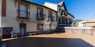 Duplex in Cercedilla. En el corazón de cercedilla, encontramos esta singular propiedad