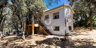 Chalet in Las Zorreras-Monte Encinar. Exclusivo chalet independiente en el escorial  ref. 225493  desc