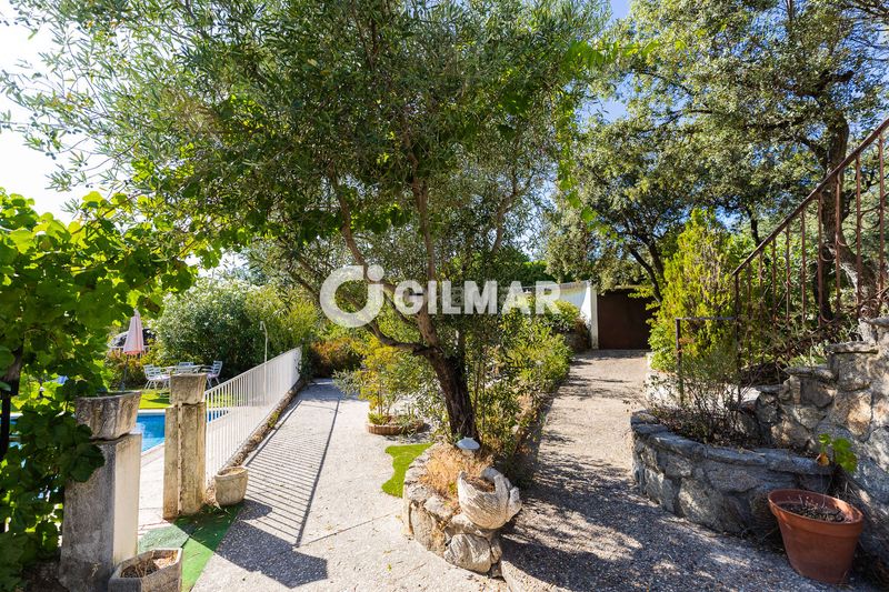 Foto f9a4b2a2-6cd0-476e-868a-d6042e21c423. Xalet amb calefacció aparcament piscina a Los Ángeles-Jarandilla Torrelodones