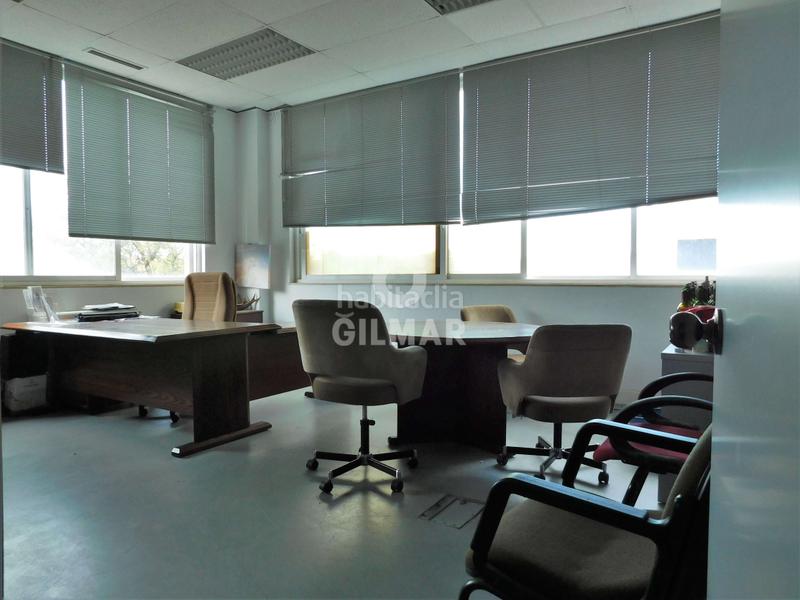 Foto f6777a86-b65b-48f4-8dc7-2929bc64f310. Büro mit heizung parking in Tres Olivos-Valverde Madrid
