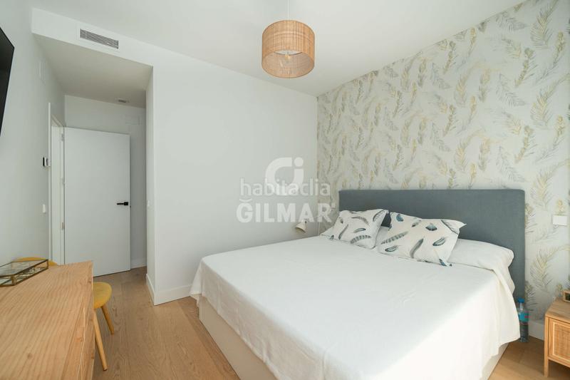 Foto ddd34dd6-51d4-414d-8498-78a4a017122c. Casa aparellada amb calefacció aparcament piscina a Madrid