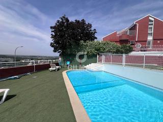 Casa aparellada a Peñagrande. En la zona residencial junto a la codiciada zona de puerta de hi
