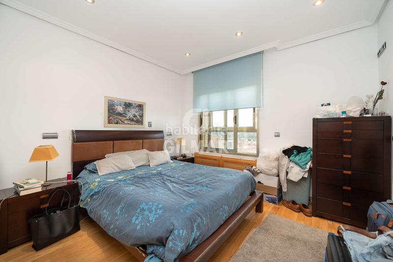 Foto 0bb61373-dace-4006-997a-d226091eeaa8. Pis amb calefacció aparcament piscina a Peñagrande Madrid