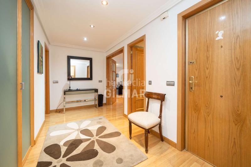 Foto b79385d4-f788-4b92-87ed-fe6f894cd90a. Pis amb calefacció aparcament piscina a Peñagrande Madrid