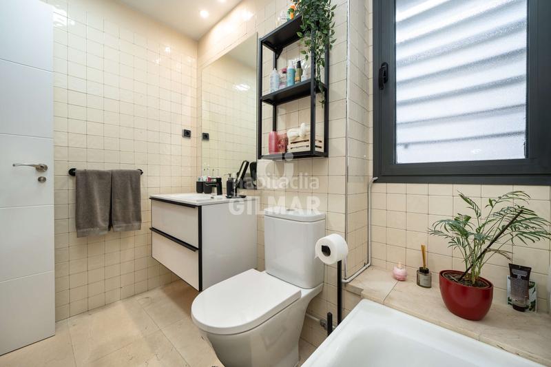 Foto 57467964-205e-446e-97d8-e8855524df86. Appartamento con riscaldamento piscina in Peñagrande Madrid