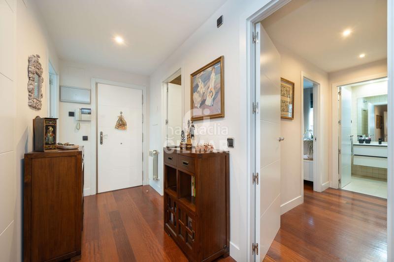 Foto 5f4f88f4-1165-4fd3-a191-04a43cfdc7ea. Appartamento con riscaldamento piscina in Peñagrande Madrid