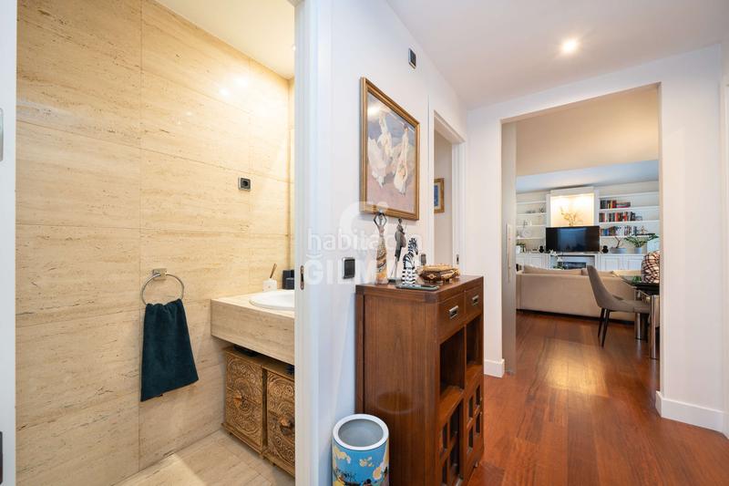 Foto 67475575-4df5-4980-bc2a-e0d69913d7d5. Appartamento con riscaldamento piscina in Peñagrande Madrid