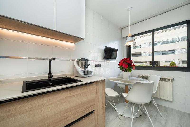 Foto 9efab060-fd3c-4663-8045-7fa8a8f86bd3. Appartamento con riscaldamento piscina in Peñagrande Madrid