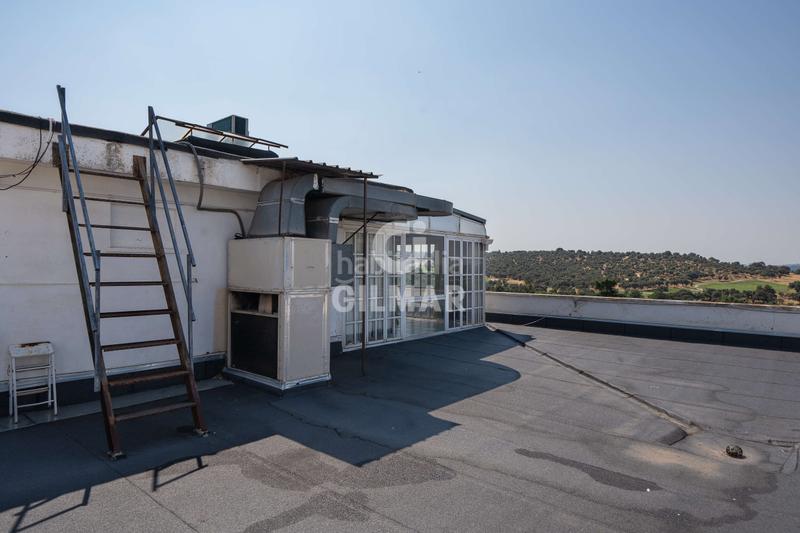 Foto 3b605c1f-e171-4833-b1f3-5b990c5bfc05. Àtic amb calefacció piscina a Fuentelarreina Madrid