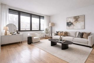 Etagenwohnung in Fuentelarreina. Se presenta este excepcional piso de 315 m2 que ofrece una oport