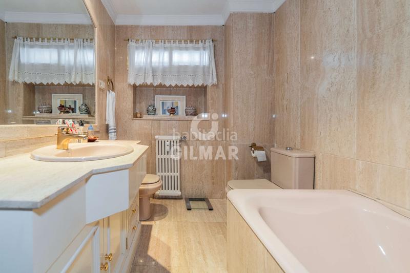 Foto 9619d98e-5931-4782-bd2e-1bb749af4824. Etagenwohnung mit heizung parking pool in Ciudad Universitaria Madrid