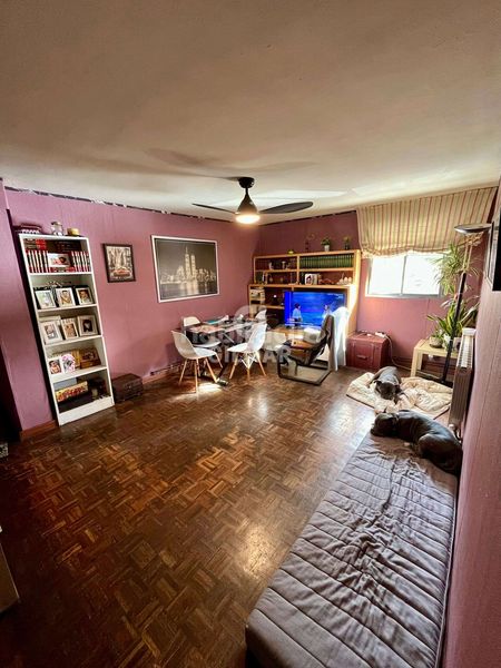 Piso descubre esta encantadora vivienda en altura, una propiedad con un sinfín de posibilidades ubicada en el distrito fuencarral el p en Madrid