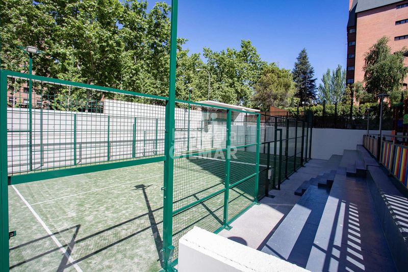 Foto f91bb618-2f30-4da8-9939-17309a561edd. Pis amb calefacció piscina a Mirasierra Madrid