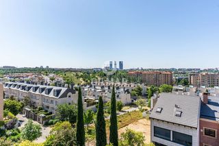 Dachwohnung in Montecarmelo. Descubre esta joya en montecarmelo un exclusivo ático de 115 m c