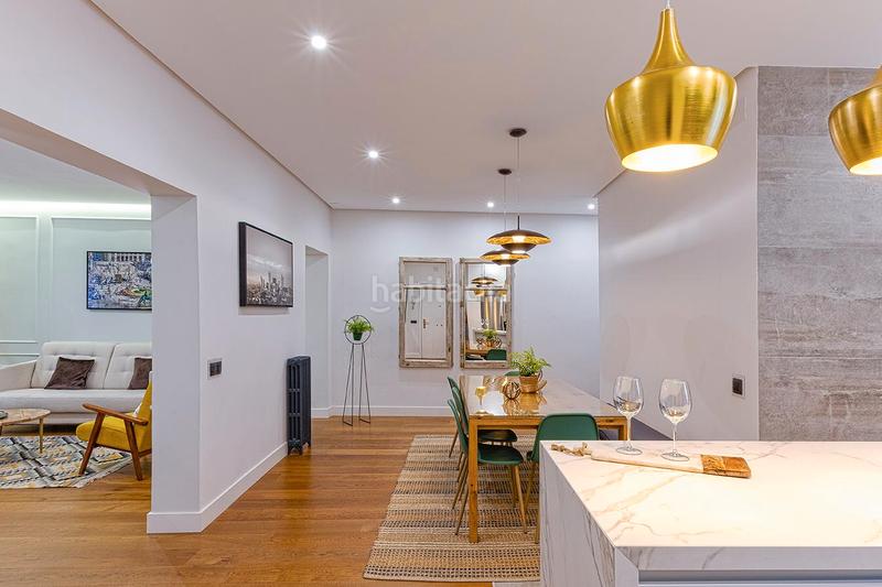 Foto 6ad1eba7-e30e-4f81-8dd2-1f38fed90bbc. Appartement dans calle de juan álvarez mendizábal 70 dans Madrid