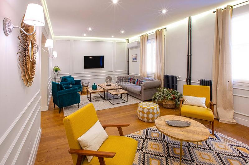 Foto ce8d31d2-7f70-4adb-adb4-090d43bd6a3e. Appartement dans calle de juan álvarez mendizábal 70 dans Madrid