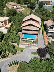 Casa a Avenida de la berzosilla 22. Espectacular independiente en la berzosilla- torrelodones