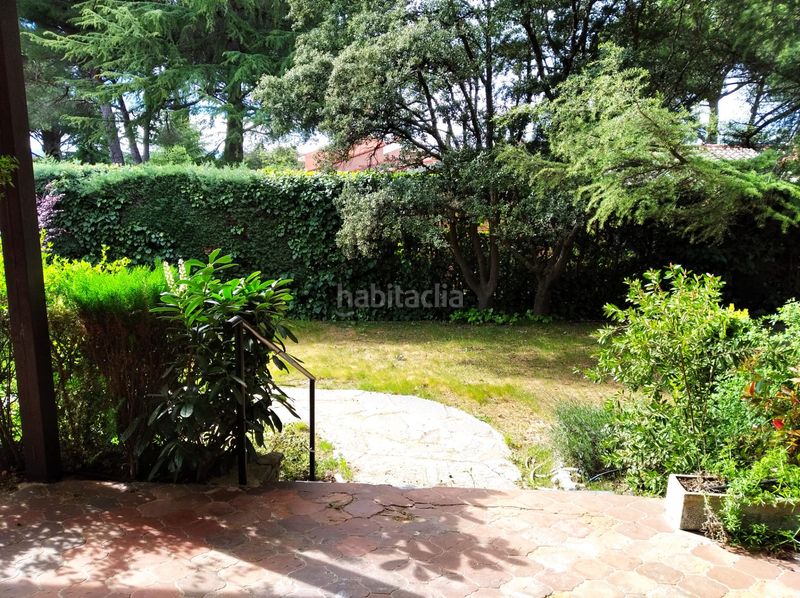 Foto b60497aa-880a-479c-b19a-242e1c658059. Chalet con camino riscaldamento parcheggio piscina in Hoyo de Manzanares