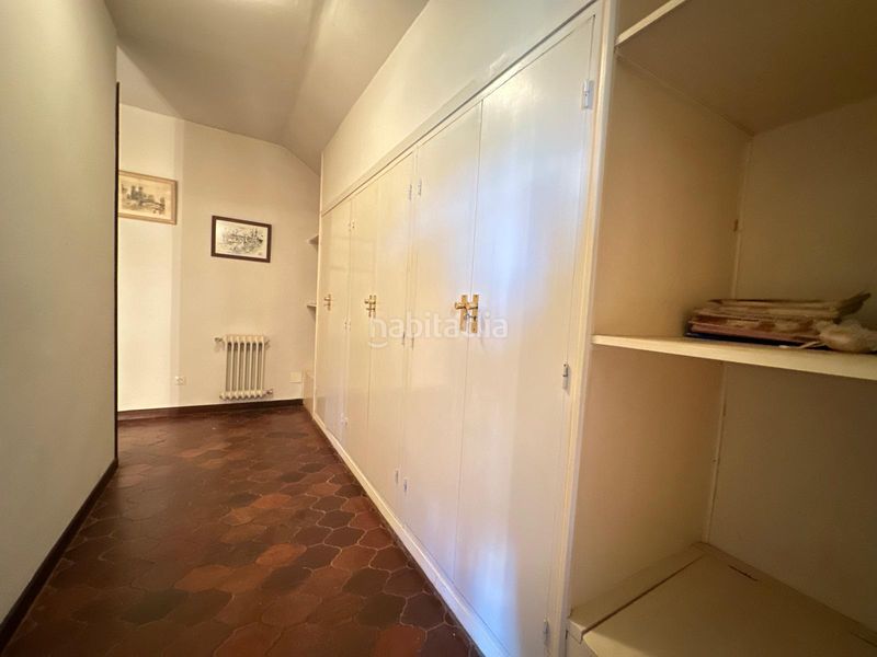 Foto d6da2851-cb70-4897-bd92-553a264573b5. Chalet con camino riscaldamento parcheggio piscina in Hoyo de Manzanares