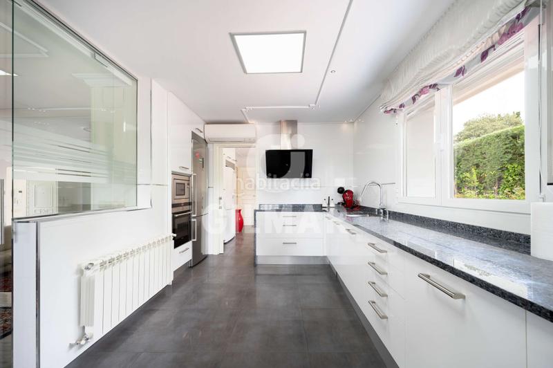 Foto c548ceb2-106f-4f9b-b7ea-e192ca36900b. Chalet con riscaldamento parcheggio piscina in Santo Domingo