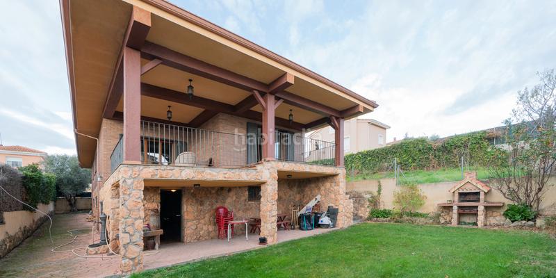 Foto 3ae79b05-a3e2-4fd6-ad7a-87a025961c80. Chalet in Molar (El)