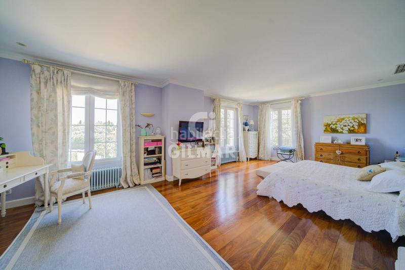 Foto 139e767f-f3e0-47a7-b724-1e84f14a9f0a. Chalet con riscaldamento parcheggio piscina in Ciudalcampo