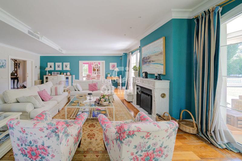 Foto 6d033498-c2b2-4828-b5f2-5cce1b2bcc17. Chalet con riscaldamento parcheggio piscina in Ciudalcampo