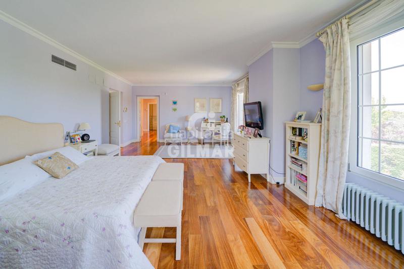 Foto f7276057-1514-4797-b043-89d792c25e47. Chalet con riscaldamento parcheggio piscina in Ciudalcampo