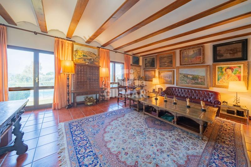 Foto 3febd3ae-c87c-4f50-920d-f728542186f1. Chalet mit parking pool in Ciudalcampo