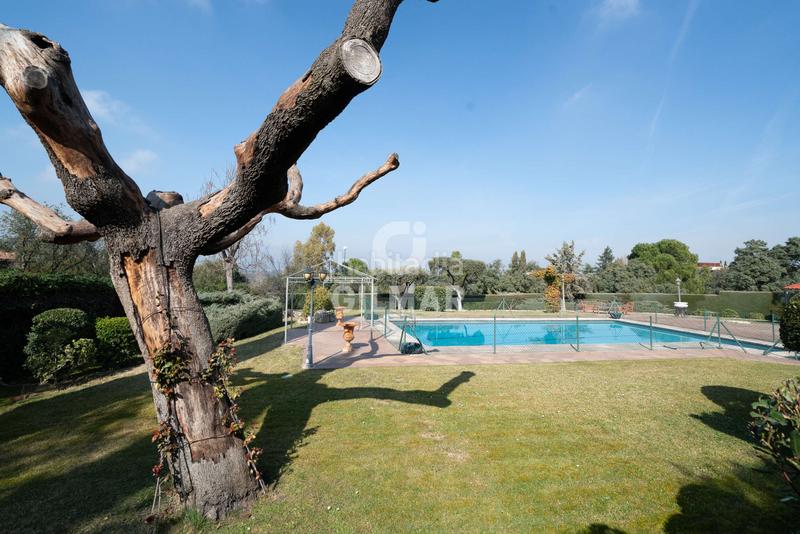 Foto ad015d12-0cb2-4127-a19d-f0d95c99f297. Chalet mit parking pool in Ciudalcampo