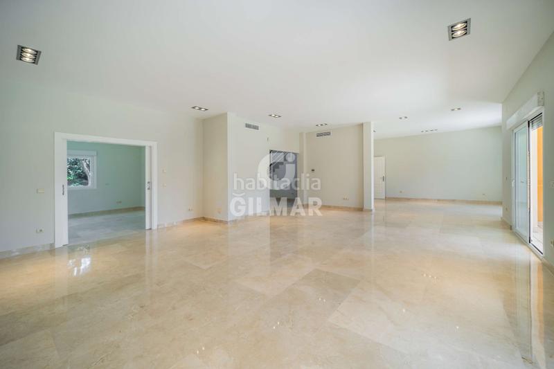 Foto 40a424a4-aba4-4c44-995e-4a11a2467581. Chalet mit parking pool in Ciudalcampo