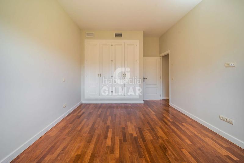 Foto 55f1e175-834d-438d-b74d-28083c9c3d8c. Chalet mit parking pool in Ciudalcampo