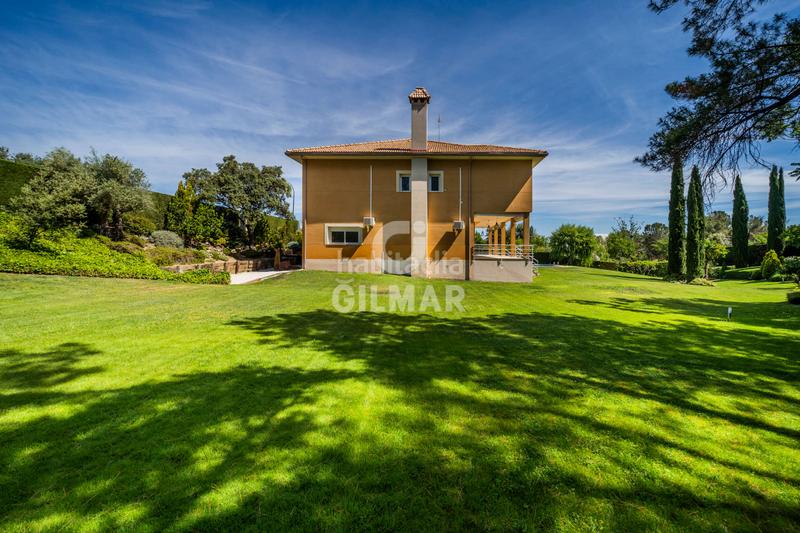 Foto c838021f-cfbc-46b5-abe7-a71e17021414. Chalet mit parking pool in Ciudalcampo