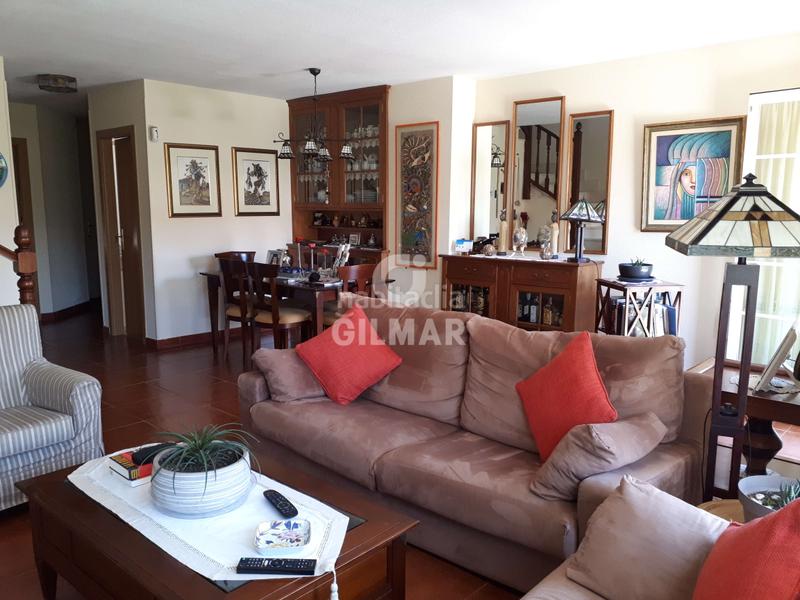 Foto 757cb194-3efd-4041-8e31-781c0eec7eec. Casa bifamiliare con camino riscaldamento parcheggio piscina in Algete