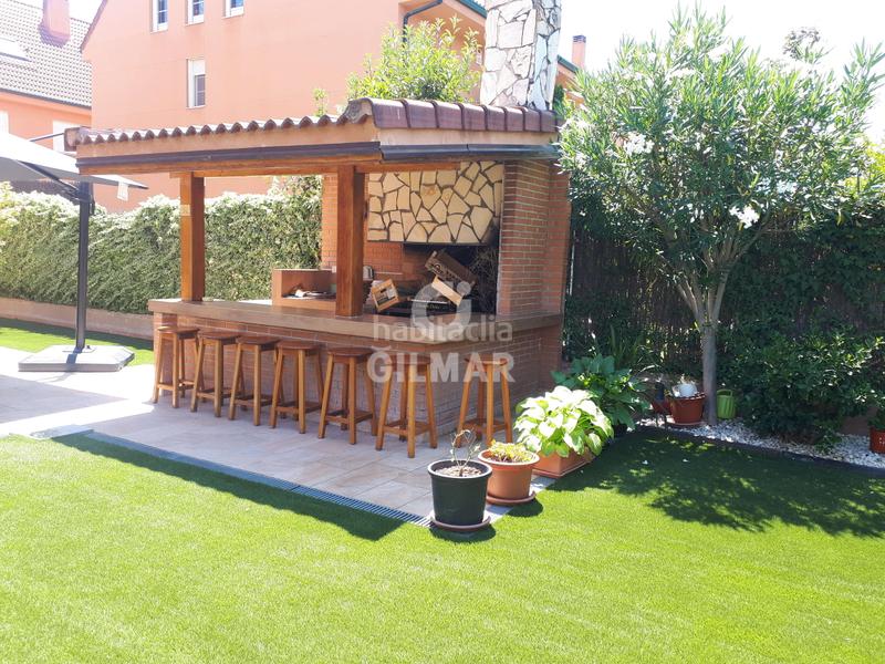 Foto a0106b77-9340-4416-ad70-2012dde507e0. Casa bifamiliare con camino riscaldamento parcheggio piscina in Algete