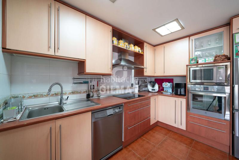 Foto 4d43ed7b-4bc8-4911-9072-cca2468b6c3a. Chalet mit heizung parking pool in Prado Norte Algete