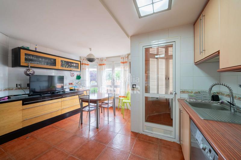 Foto d5f980f0-3858-4652-b7cf-5bc073dd528c. Chalet mit heizung parking pool in Prado Norte Algete