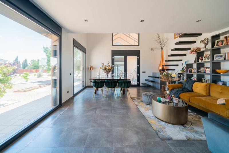 Foto 1c72f855-28bc-4601-982b-6909dd9f0d6e. Chalet with fireplace parking pool in Valdetorres de Jarama